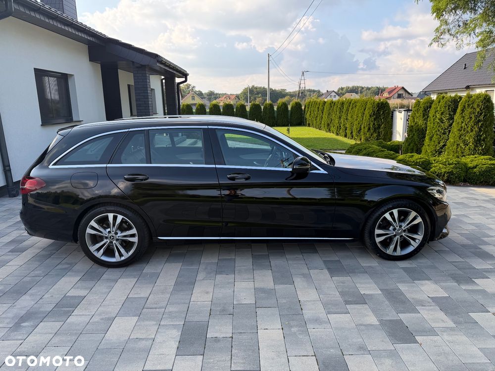 Mercedes-Benz Klasa C 220 d 9G-TRONIC Avantgarde - 2