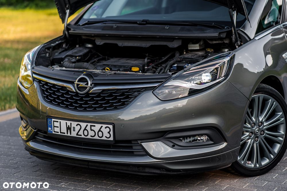 Opel Zafira Tourer 1.4 Turbo Automatik Selection - 38