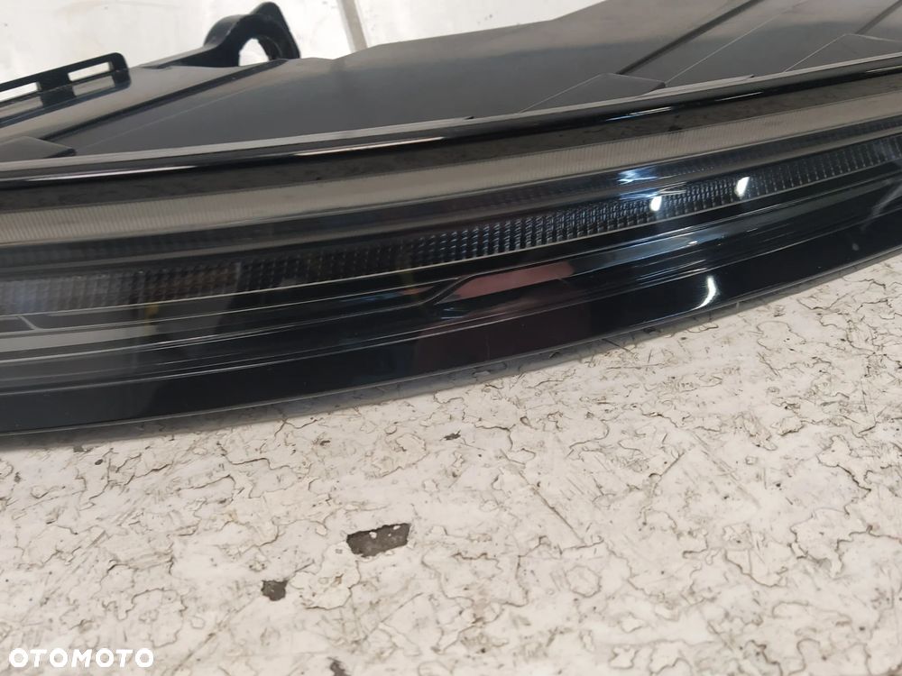 PORSCHE TAYCAN 9JA 19- LAMPA TYŁ TYLNA LED PRAWA EXCLUSIVE USA ORYGINAŁ - 5