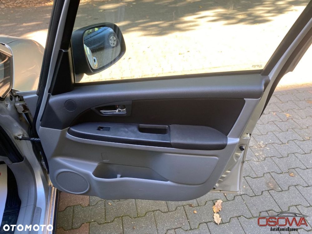 Suzuki SX4 2.0 DDiS Premium 4WD - 19