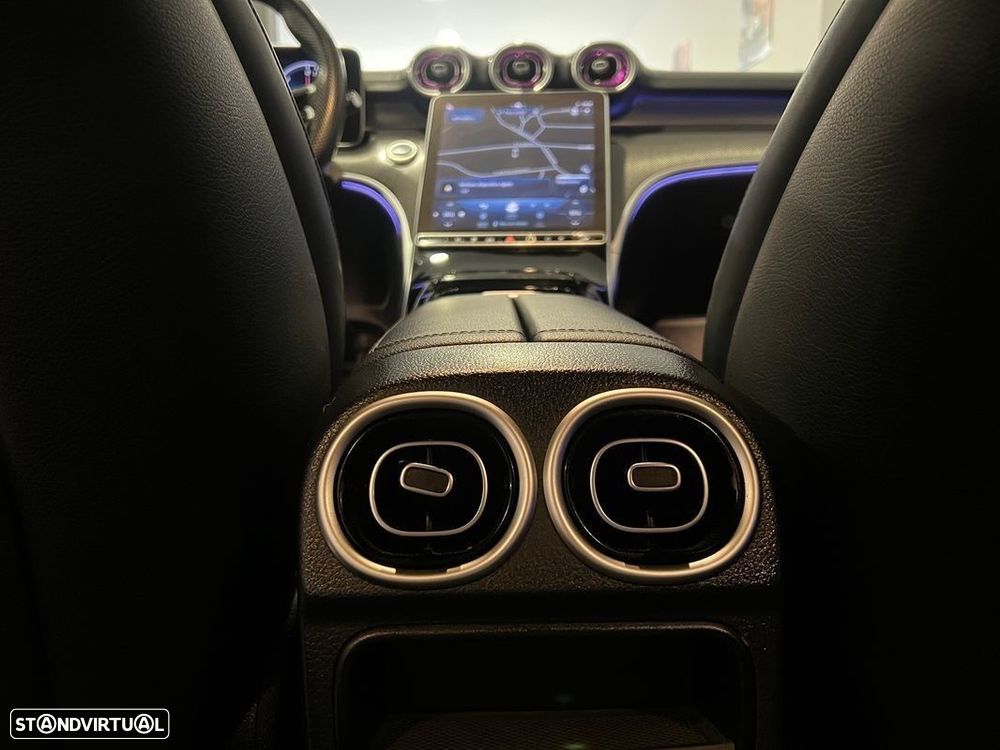 Mercedes-Benz C 300 - 23