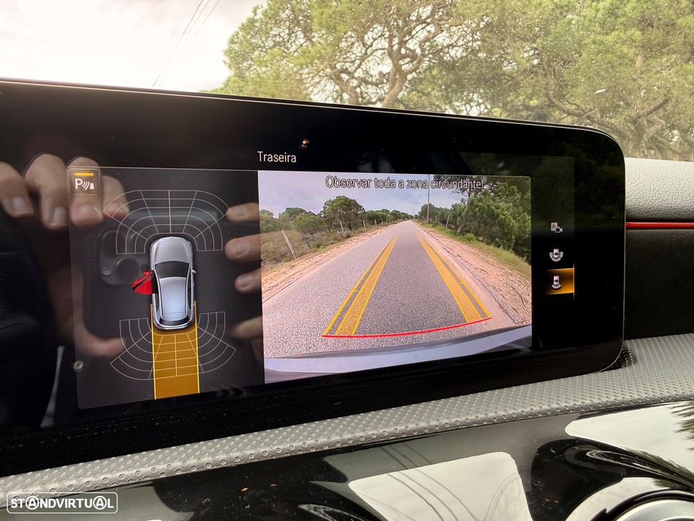 Mercedes-Benz A 180 d 7G-DCT AMG Line - 11