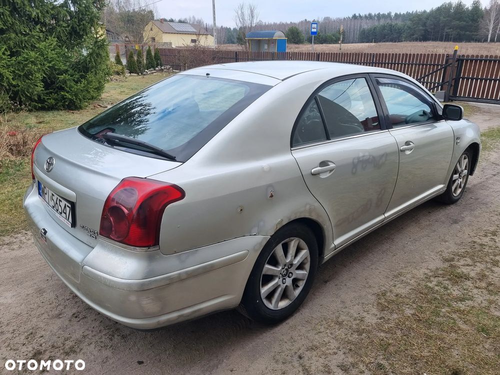 Toyota Avensis 2.0 D-4D High - 6