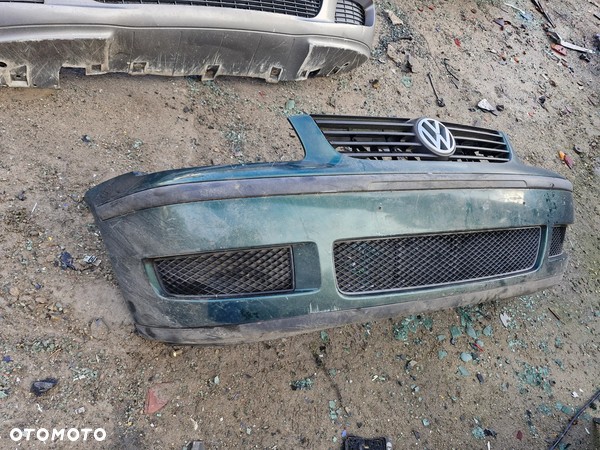 Zderzak przód VW POLO 2000rok