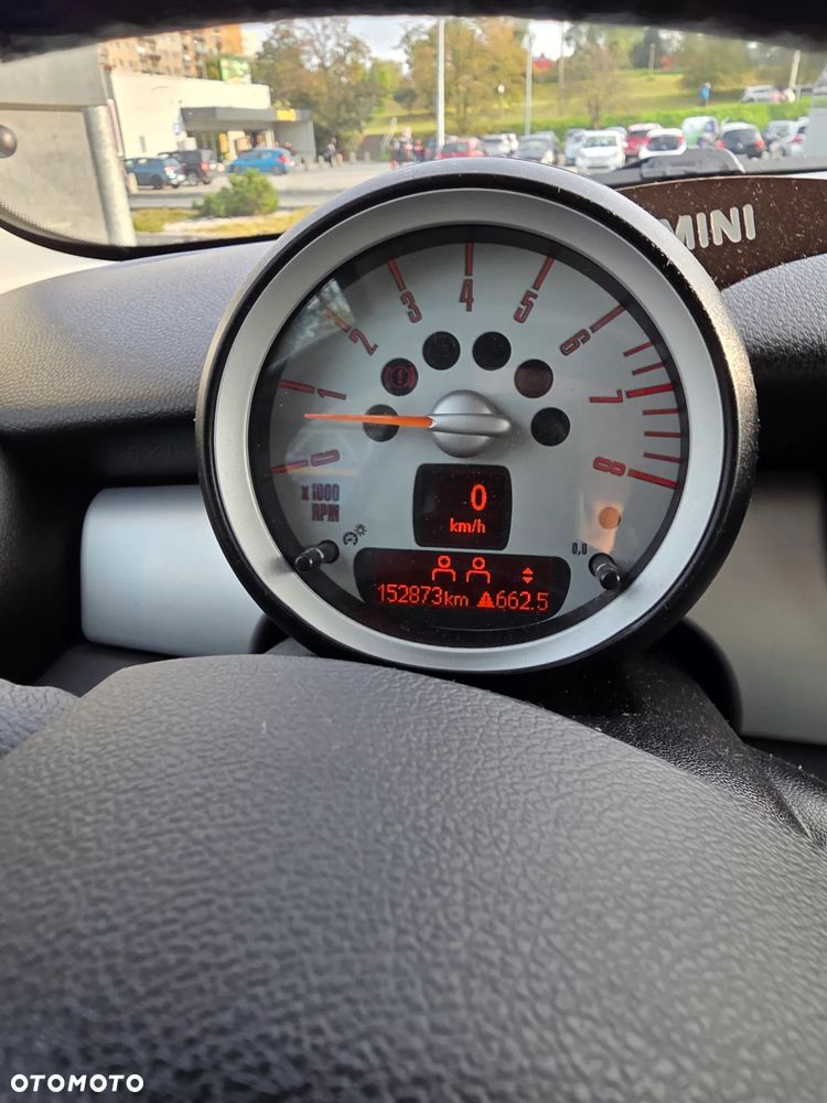 MINI ONE Standard - 7