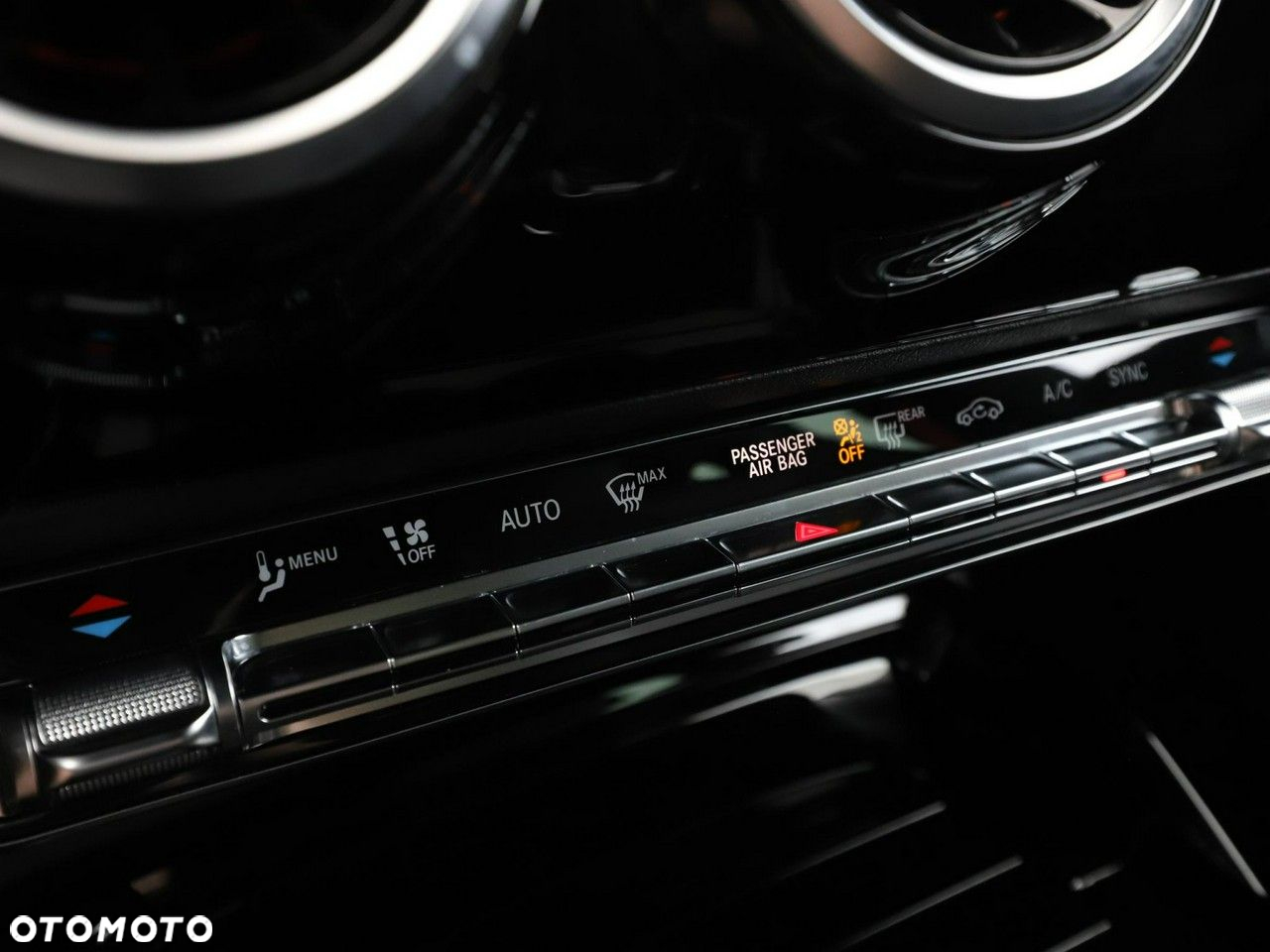 Mercedes-Benz CLA AMG 35 4Matic Shooting B AMG Speedshift 7G-DCT - 28