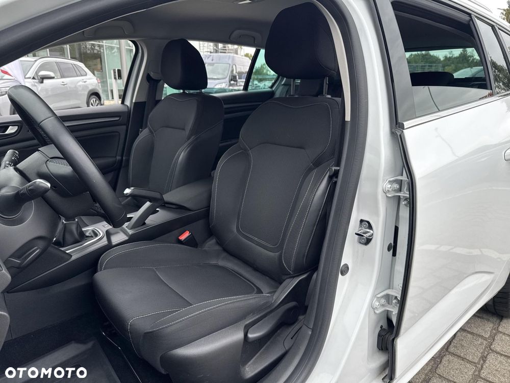 Renault Megane 1.3 TCe FAP Zen - 15