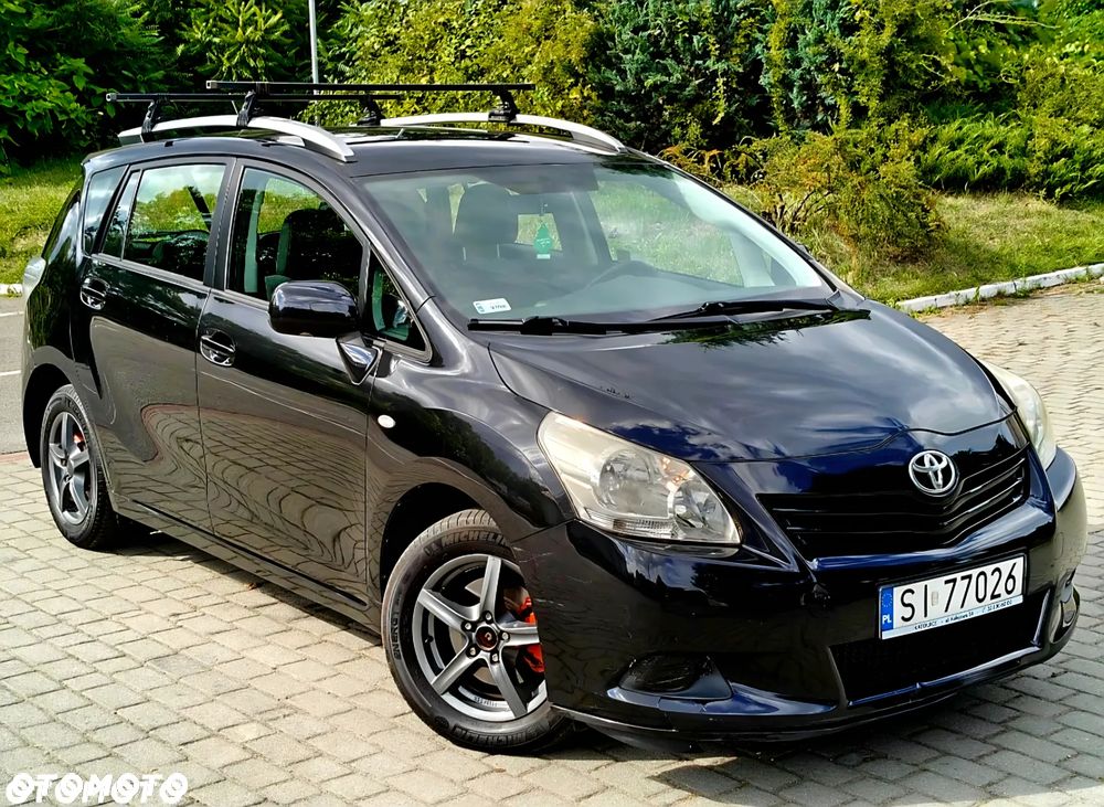 Toyota Verso 2.0 D-4D Sol plus - 2