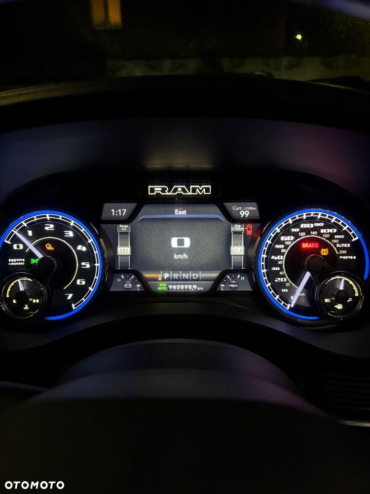 RAM 1500 Crew Cab Limited - 30