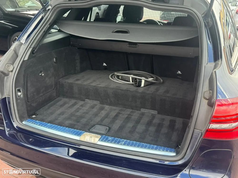 Mercedes-Benz C 300 de T 9G-TRONIC Night Edition - 14