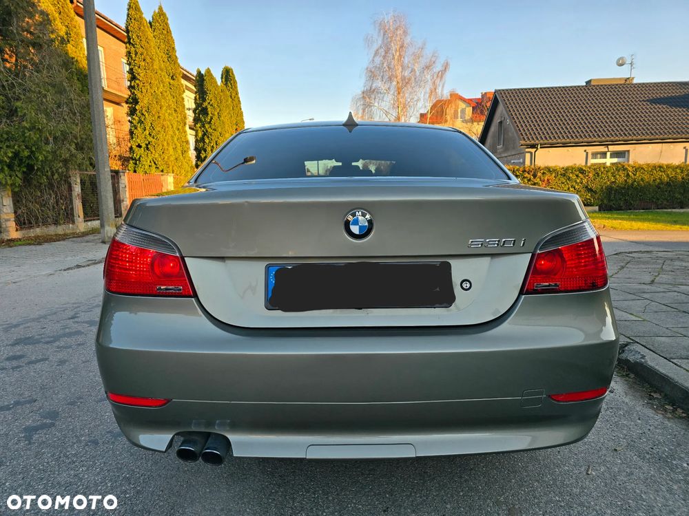 BMW Seria 5 - 36