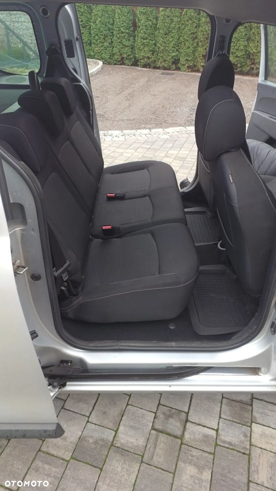 Dacia Dokker 1.5 dCi Laureate - 10