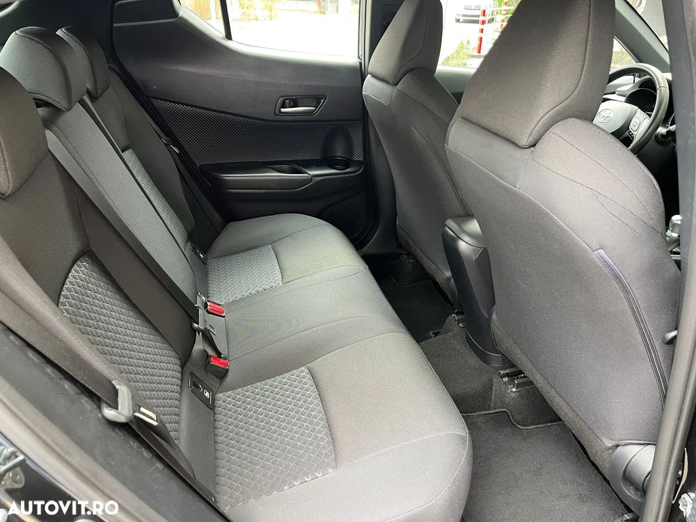 Toyota C-HR 1.8 HSD 122 CP 4x2 CVT Cult - 20