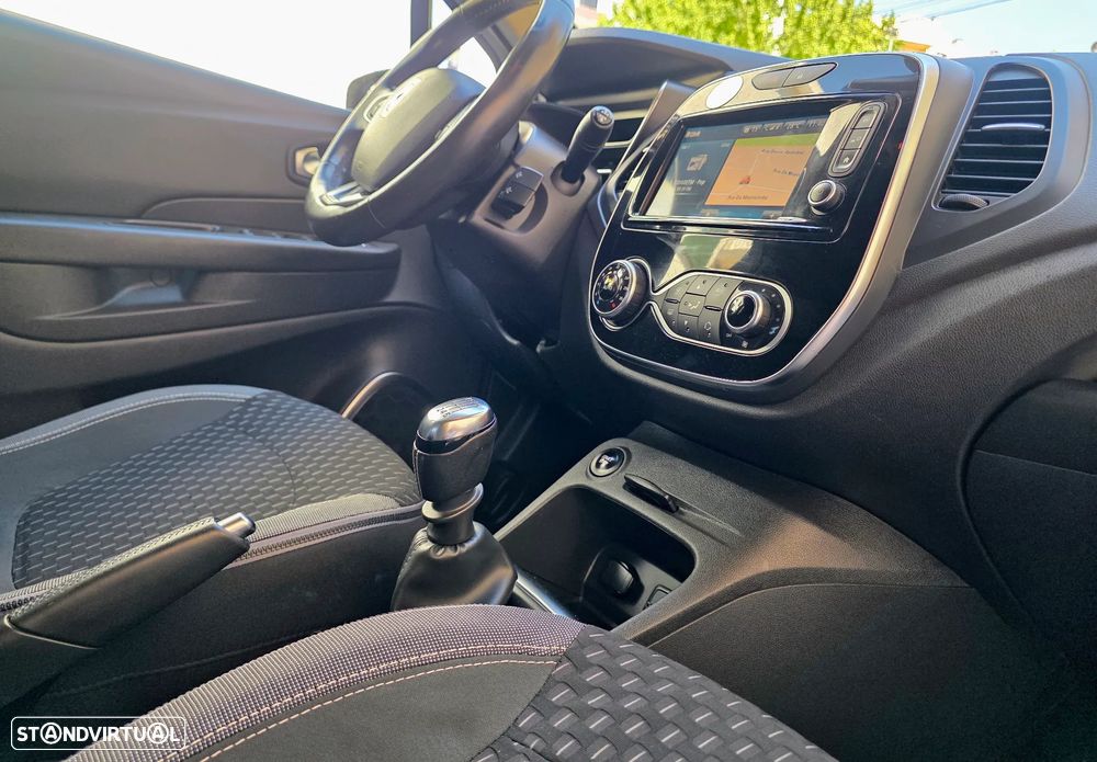 Renault Captur 1.2 TCe Exclusive - 45