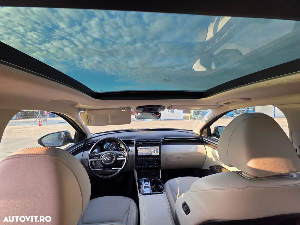 Hyundai Tucson - 2