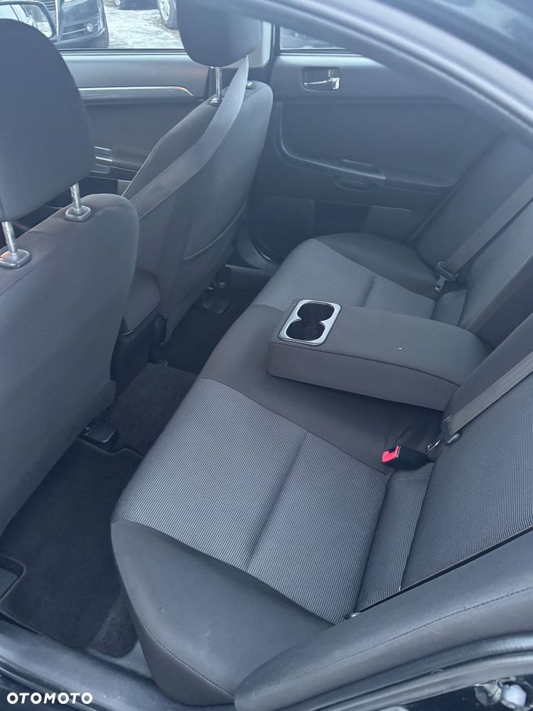 Mitsubishi Lancer 1.8 Intense CVT - 17