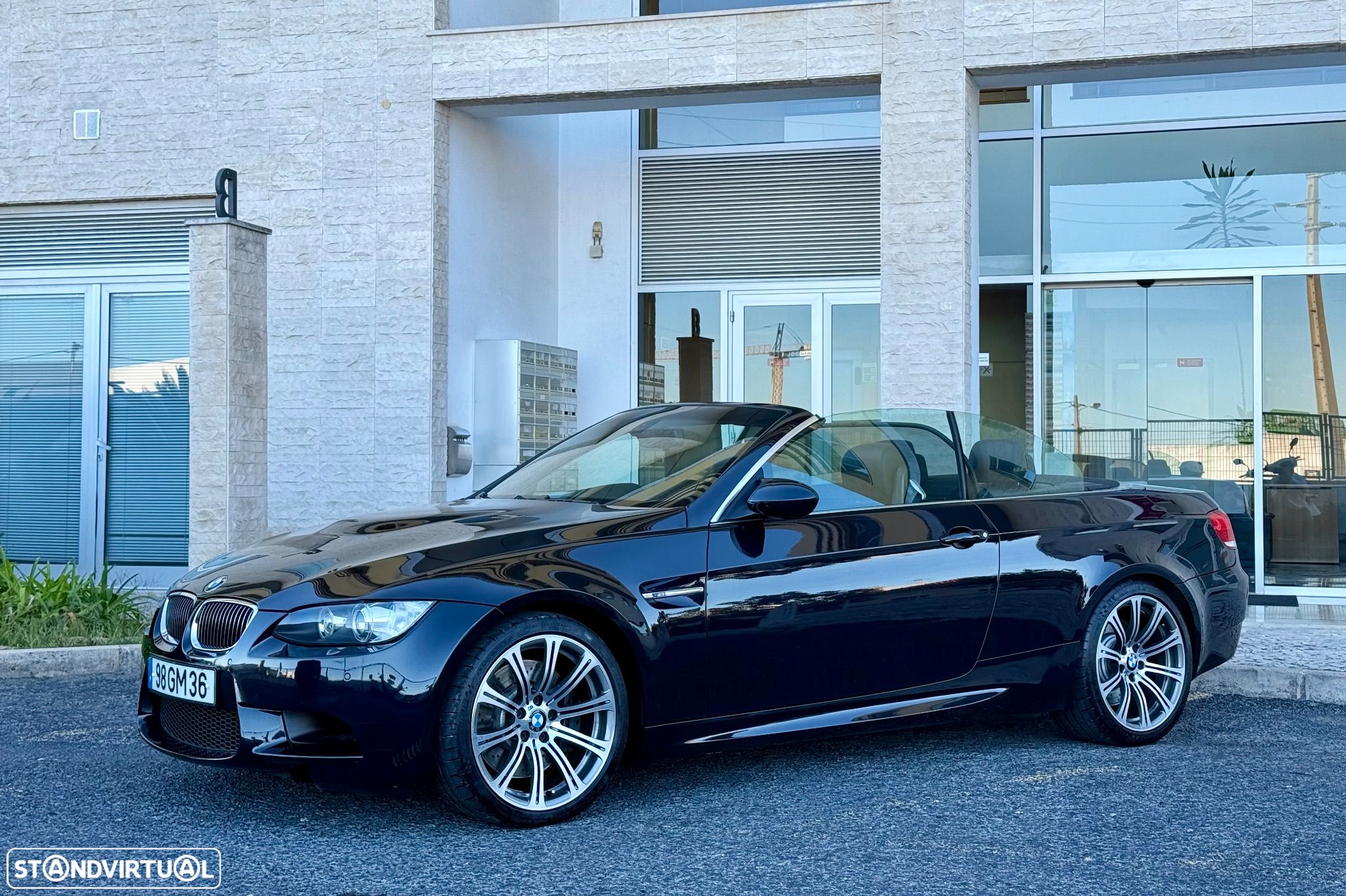 BMW M3 Auto - 1