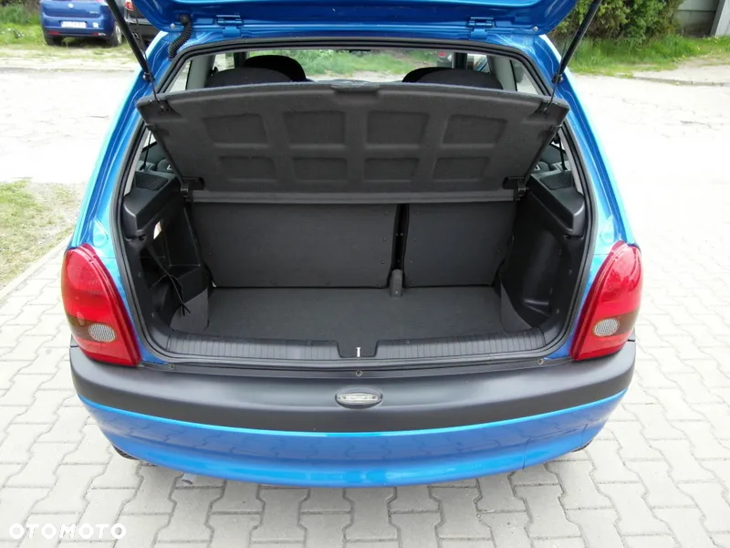 Opel Corsa 1.0 Swing 12v - 16