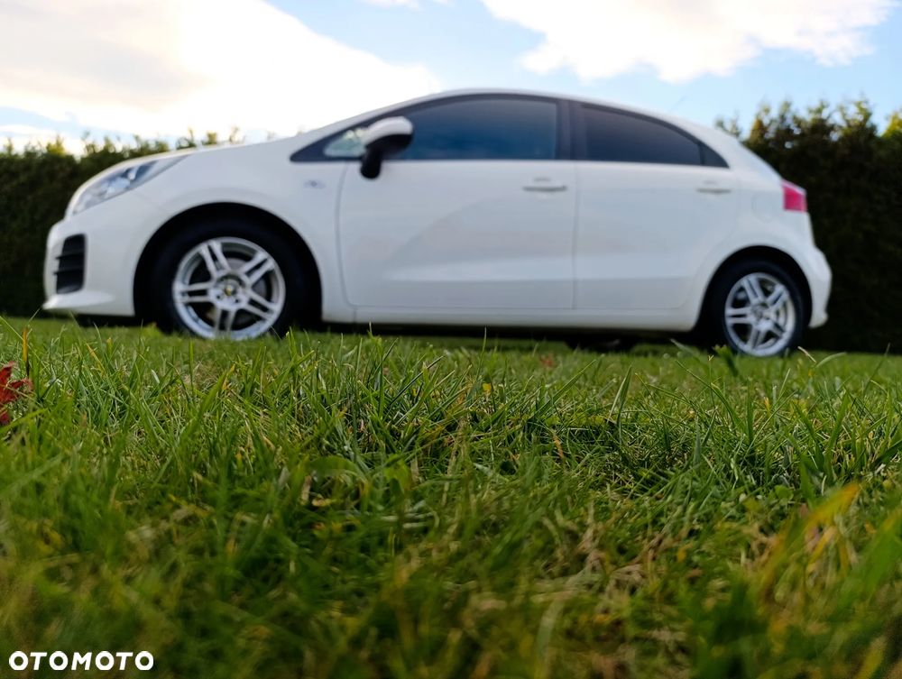 Kia Rio 1.2 XL - 7