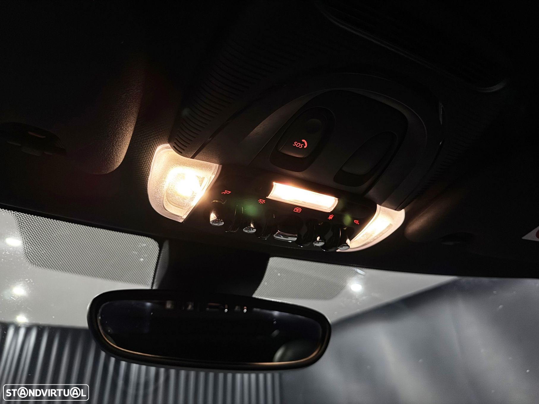 MINI 3 Portas Cooper SE Yours - 26