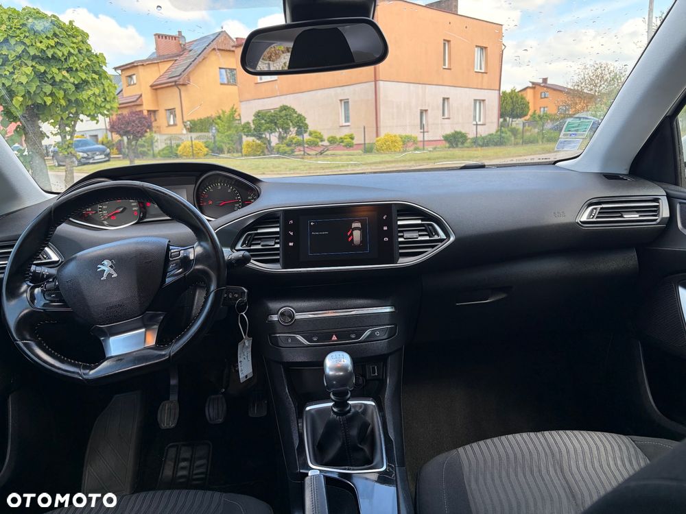 Peugeot 308 - 17