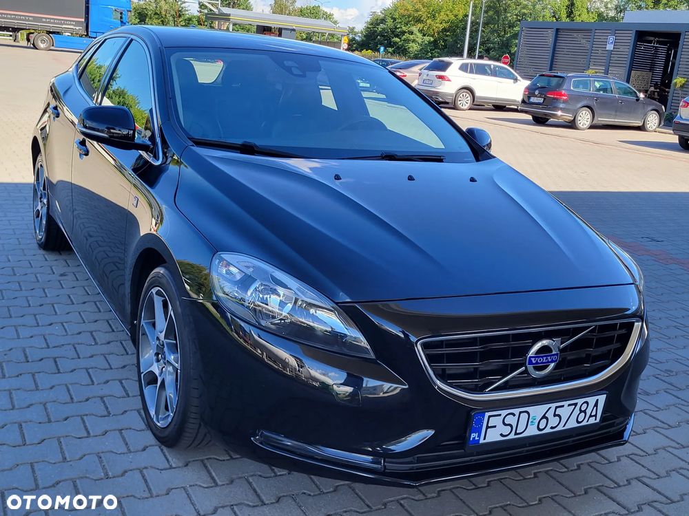 Volvo V40 D2 Drive-E Ocean Race - 4