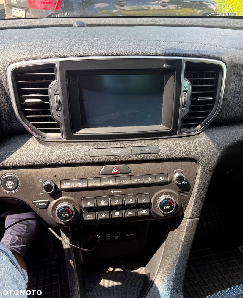 Kia Sportage 1.6 GDI L 2WD - 12