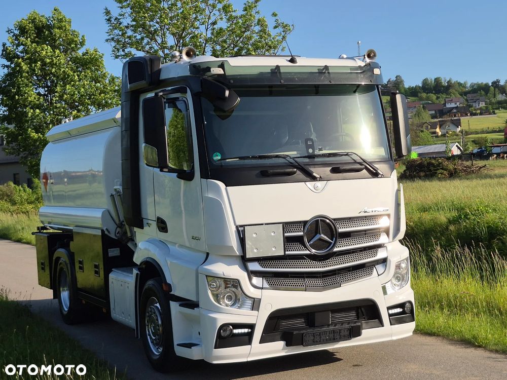 Mercedes-Benz AUTOCYSTERNA MERCEDES ACTROS 18510 - 8