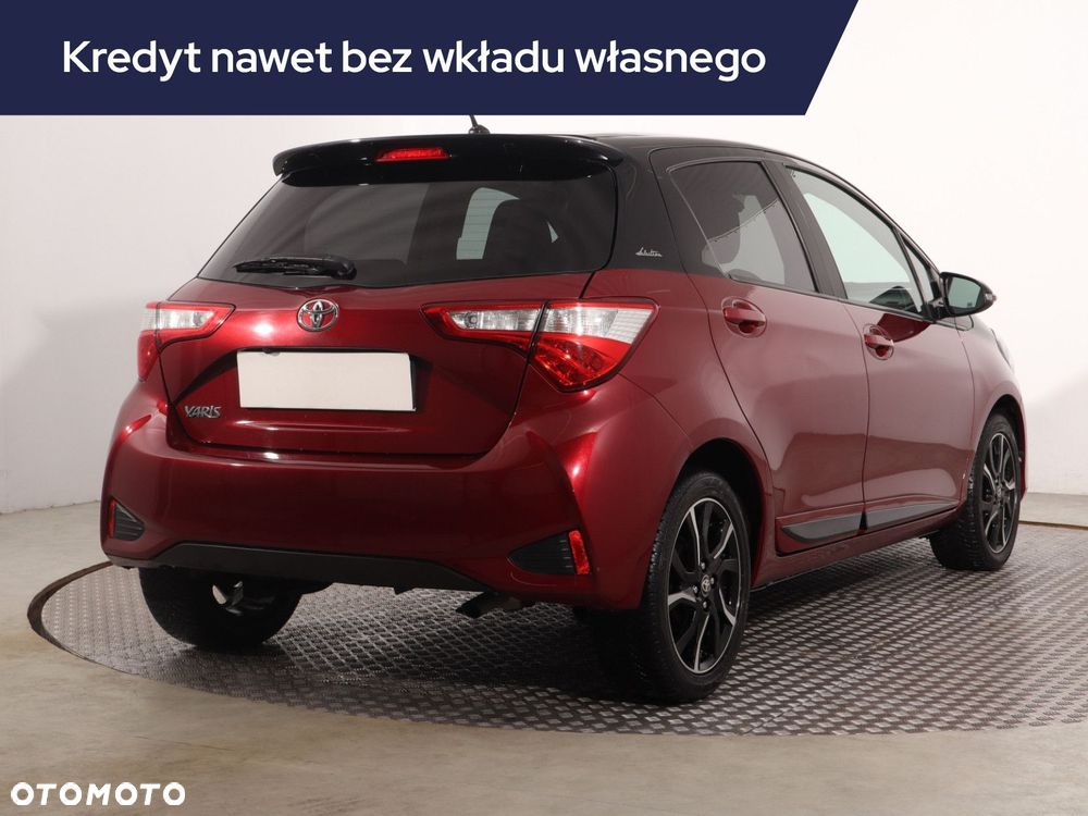 Toyota Yaris - 7