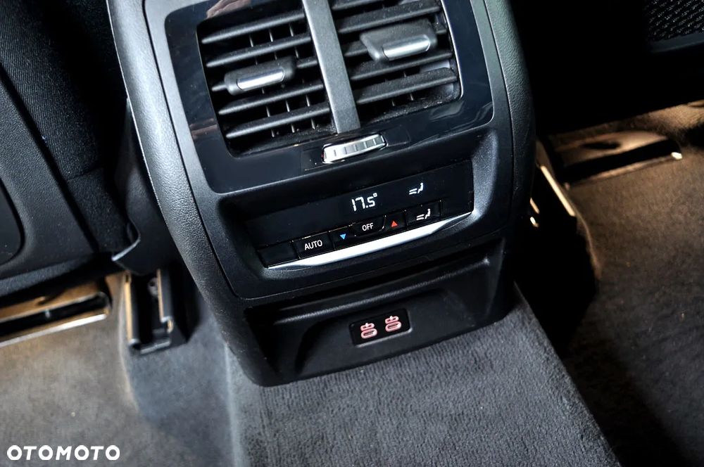 BMW X3 sDrive18d Business Edition - 19