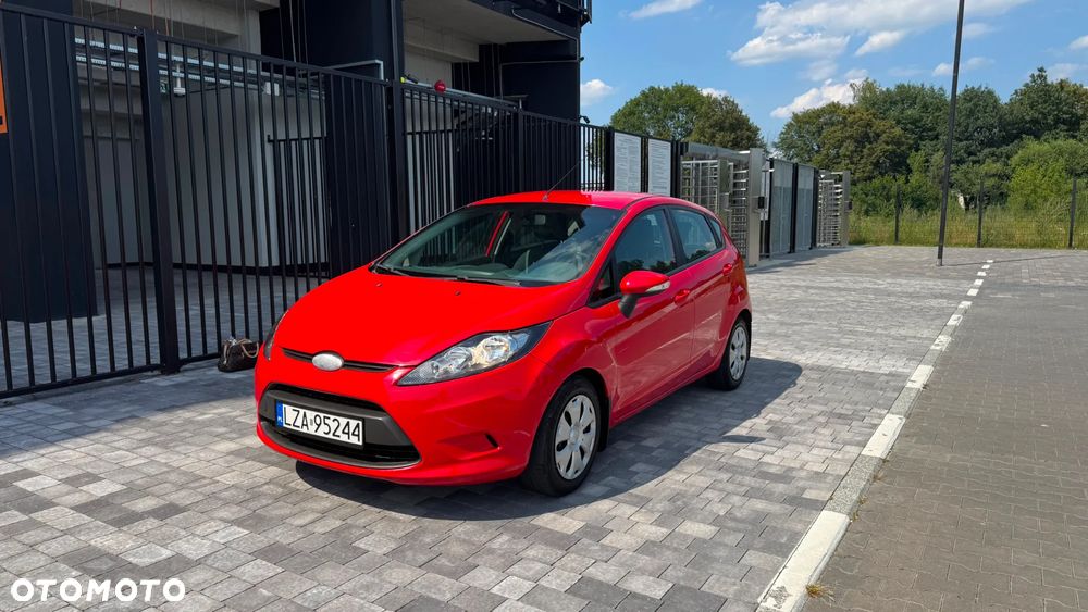 Ford Fiesta 1.25 Ambiente - 22
