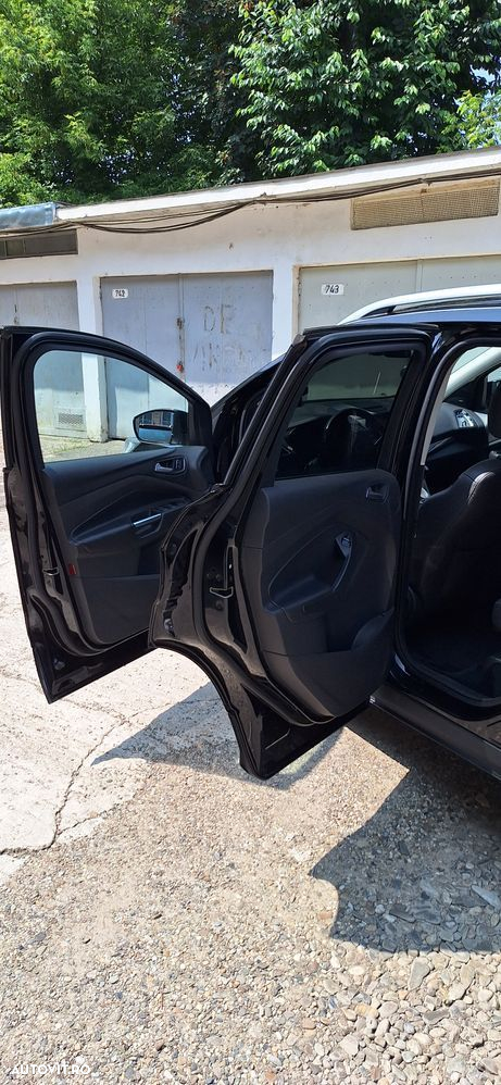 Ford Kuga 1.5 EcoBoost 2WD Titanium - 37