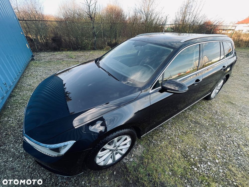 Volkswagen Passat 2.0 TDI (BlueMotion Technology) Highline - 21