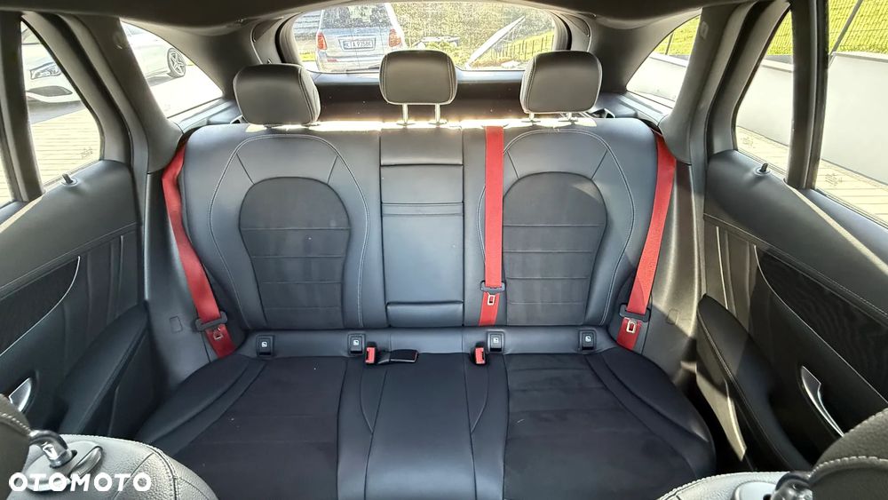 Mercedes-Benz GLC 220 d 4-Matic - 12