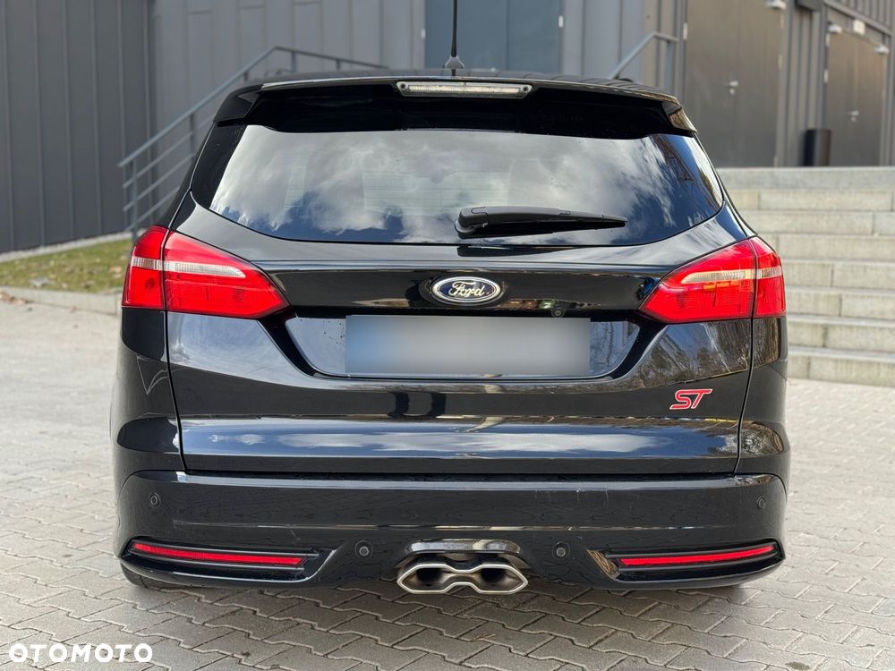 Ford Focus 2.0 TDCi ST-2 - 11