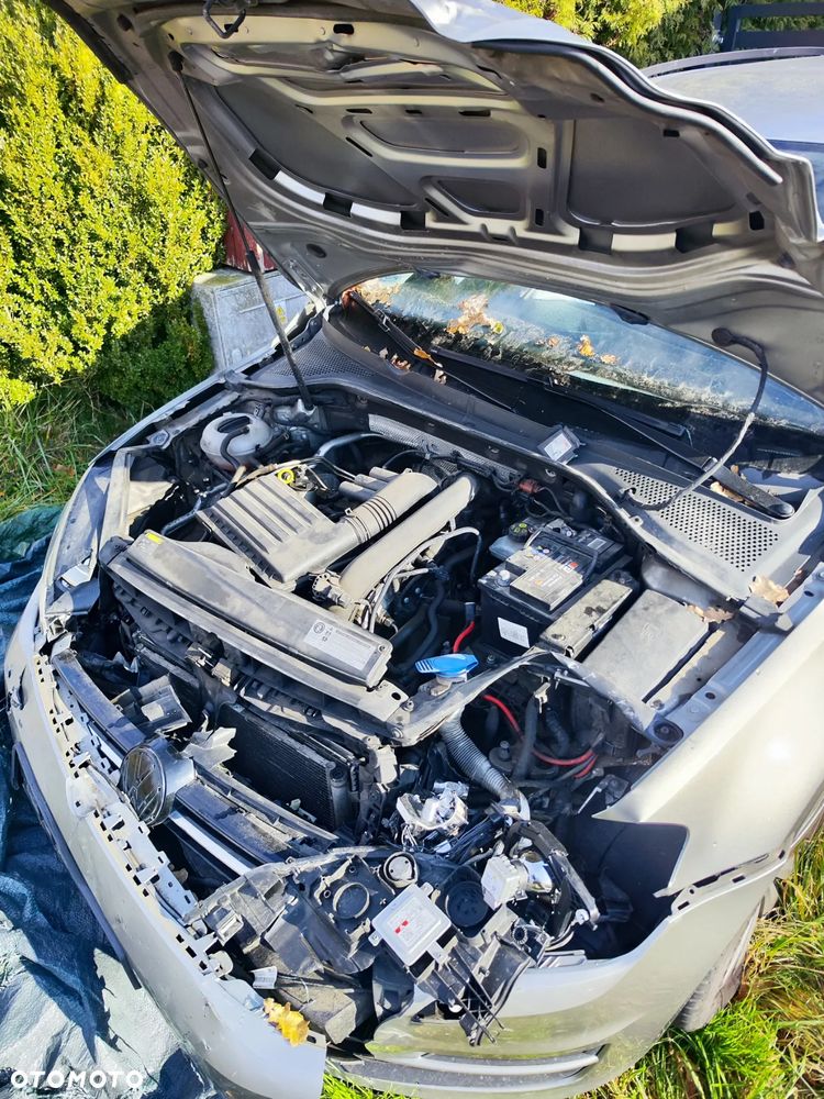 Volkswagen Golf 1.4 TSI BMT Comfortline - 6