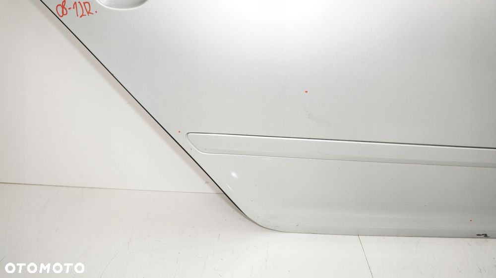 DRZWI PRAWY TYŁ SKODA OCTAVIA II LIFT 08-13R HB LA7W - 13