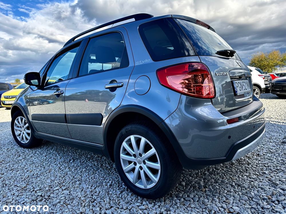 Suzuki SX4 1.6 VVT 4x2 Club - 33