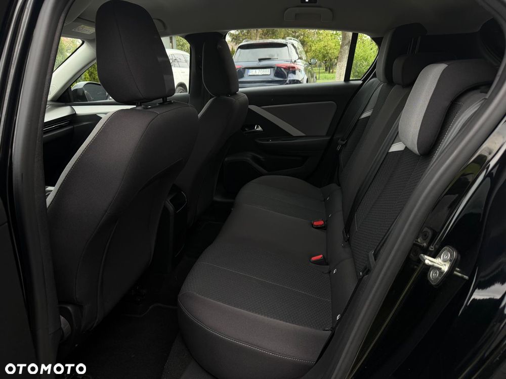 Opel Astra 1.2 Turbo Edition - 16