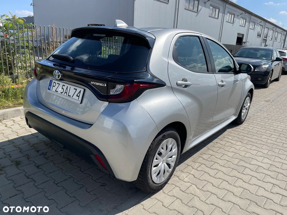 Toyota Yaris - 3