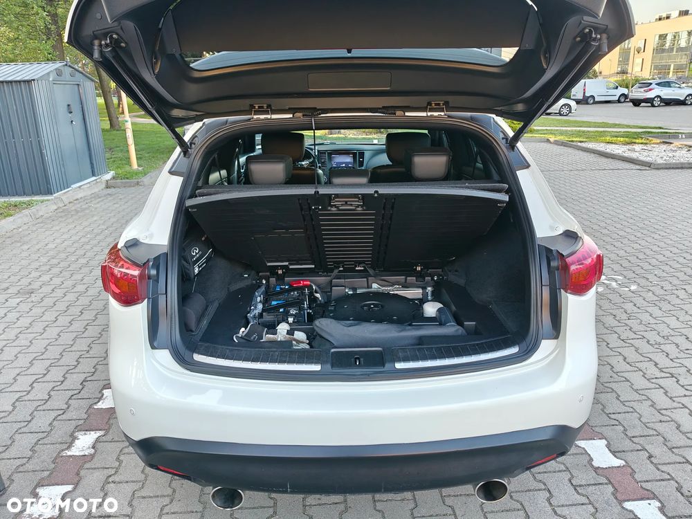 Infiniti QX70 3.0d S Premium - 17