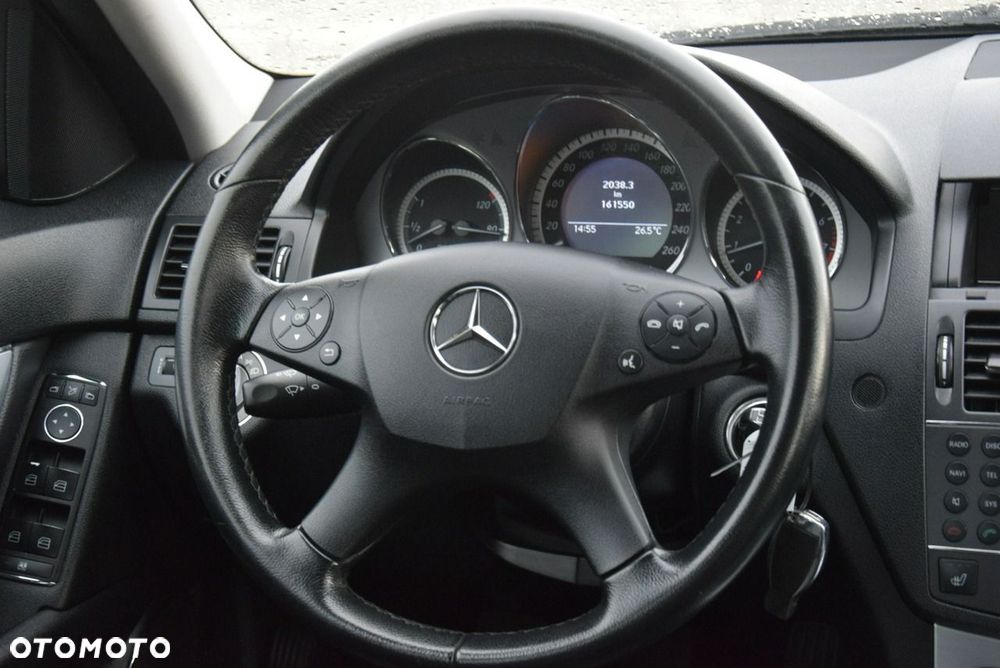 Mercedes-Benz Klasa C - 31