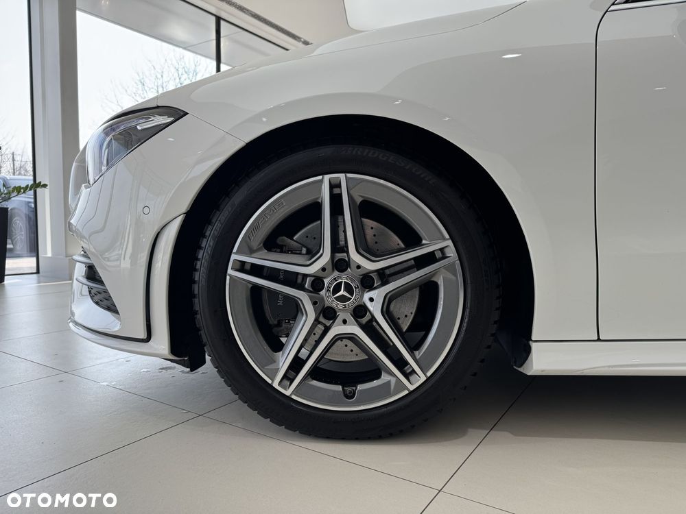 Mercedes-Benz CLA - 18