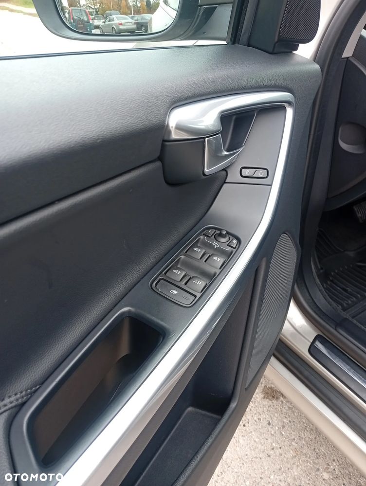 Volvo XC 60 D4 Drive-E Summum - 22