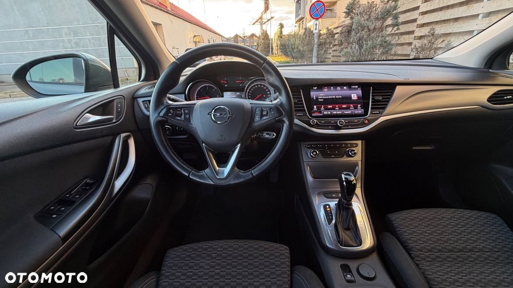 Opel Astra 1.6 D (CDTI) Automatik Innovation - 24