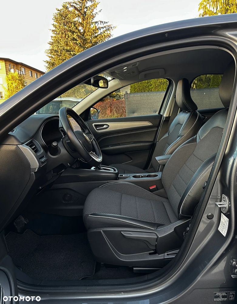 Renault Arkana 1.6 E-TECH E-Tech Engineered MMT - 22