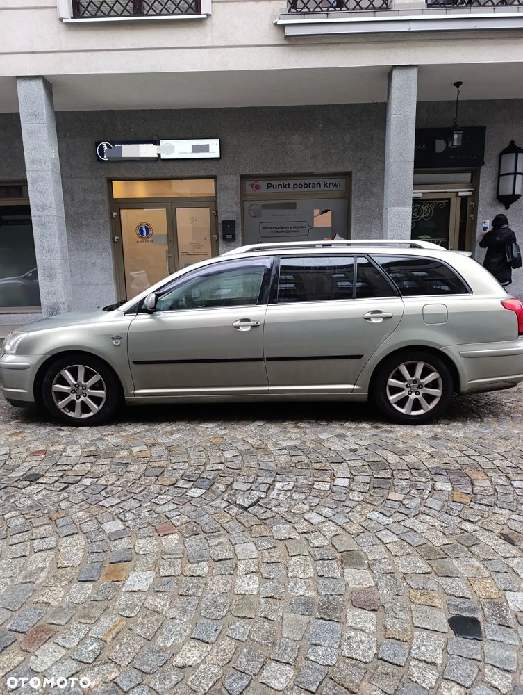 Toyota Avensis 2.0 D-4D Sol Plus - 8