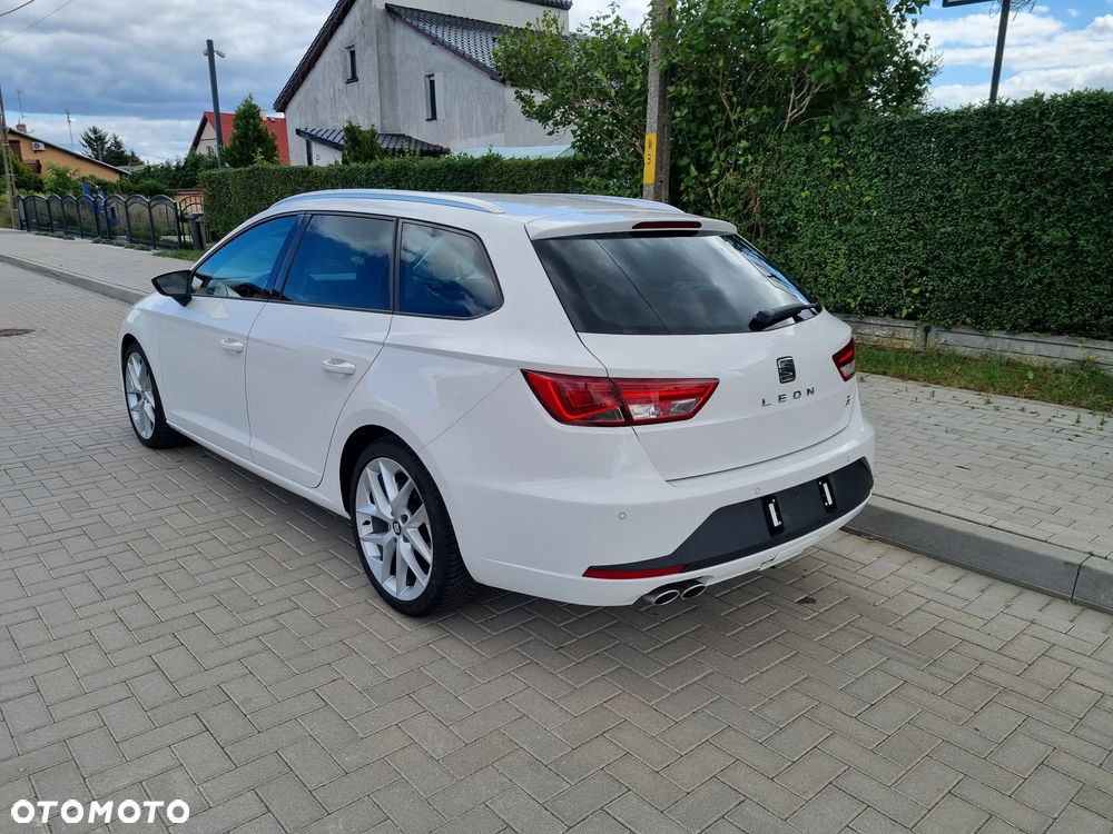 Seat Leon 2.0 TDI FR S&S DSG - 4