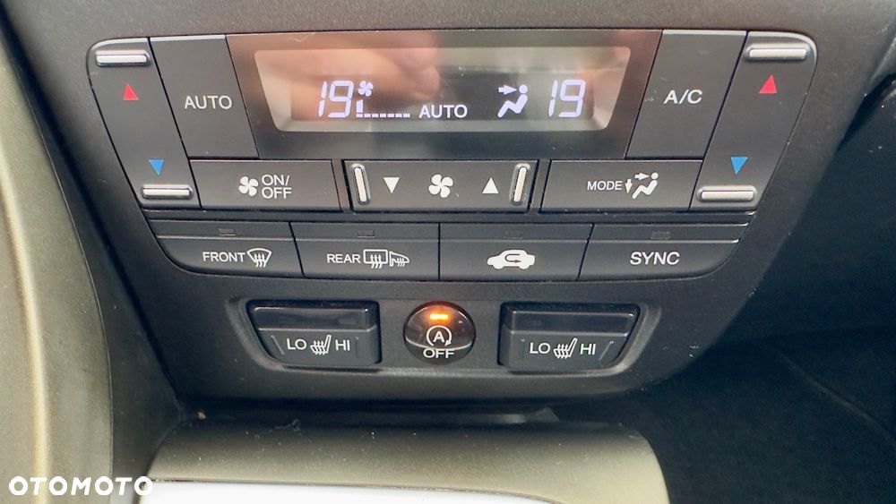 Honda Civic Tourer 1.8 i-VTEC Elegance - 23