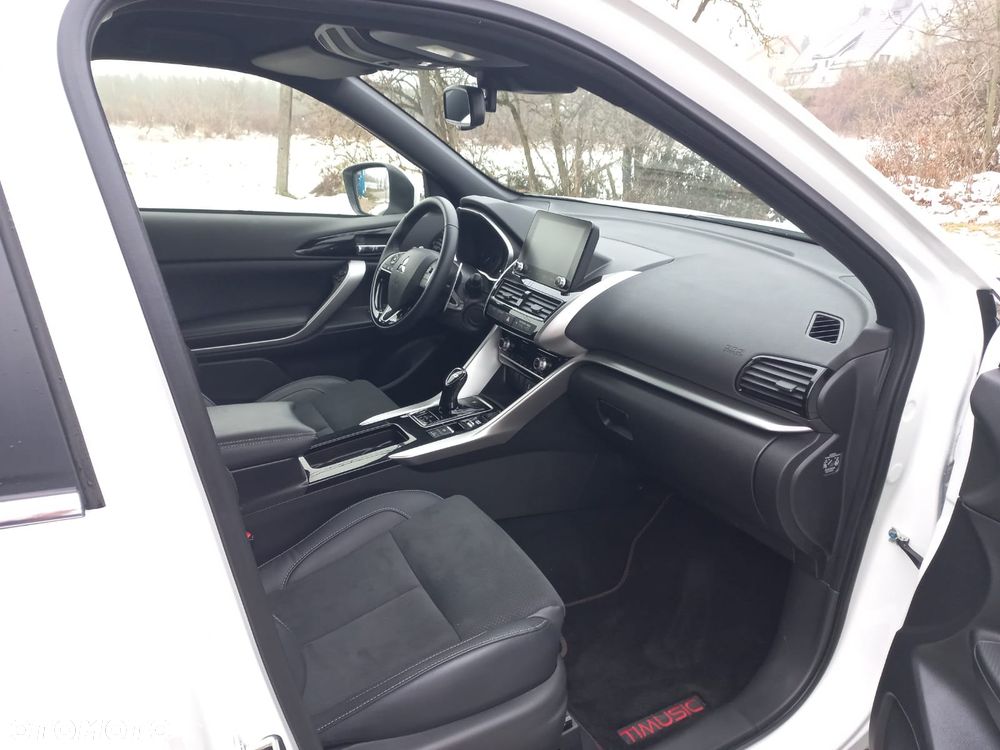 Mitsubishi Eclipse Cross - 8